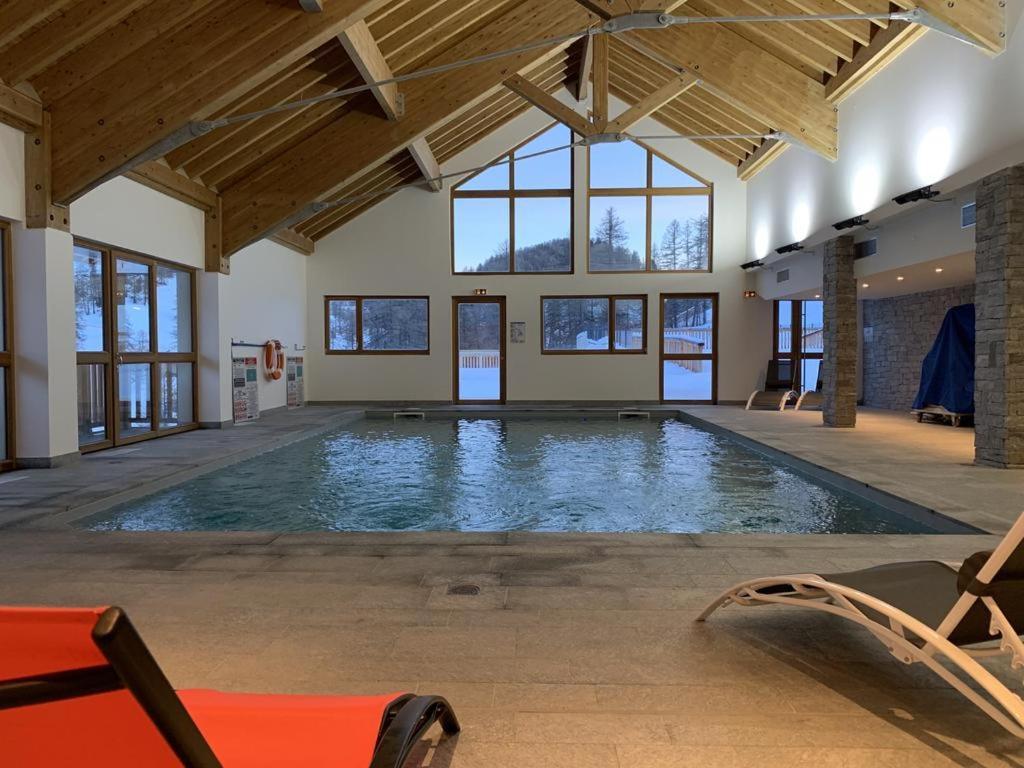 Appt Le Hameau Des Rennes 4 Etoiles Pieds Des Pistes Piscine Interieure Exterieure Apartment Vars  Exterior photo