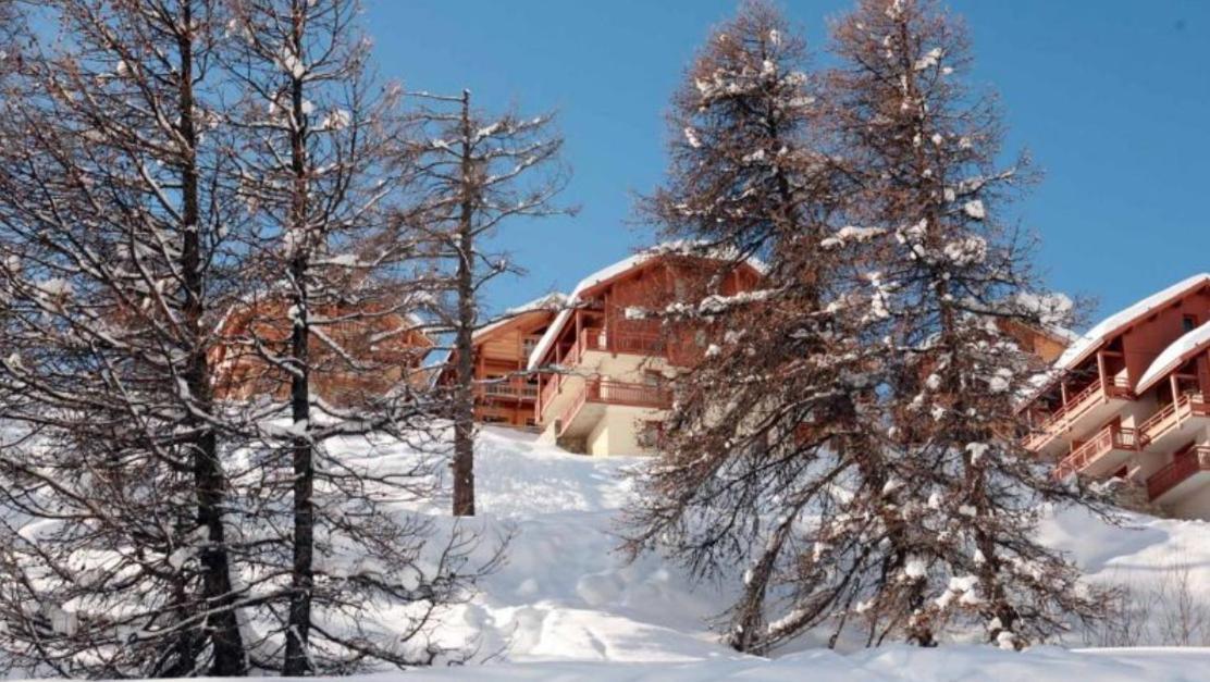 Appt Le Hameau Des Rennes 4 Etoiles Pieds Des Pistes Piscine Interieure Exterieure Apartment Vars  Exterior photo